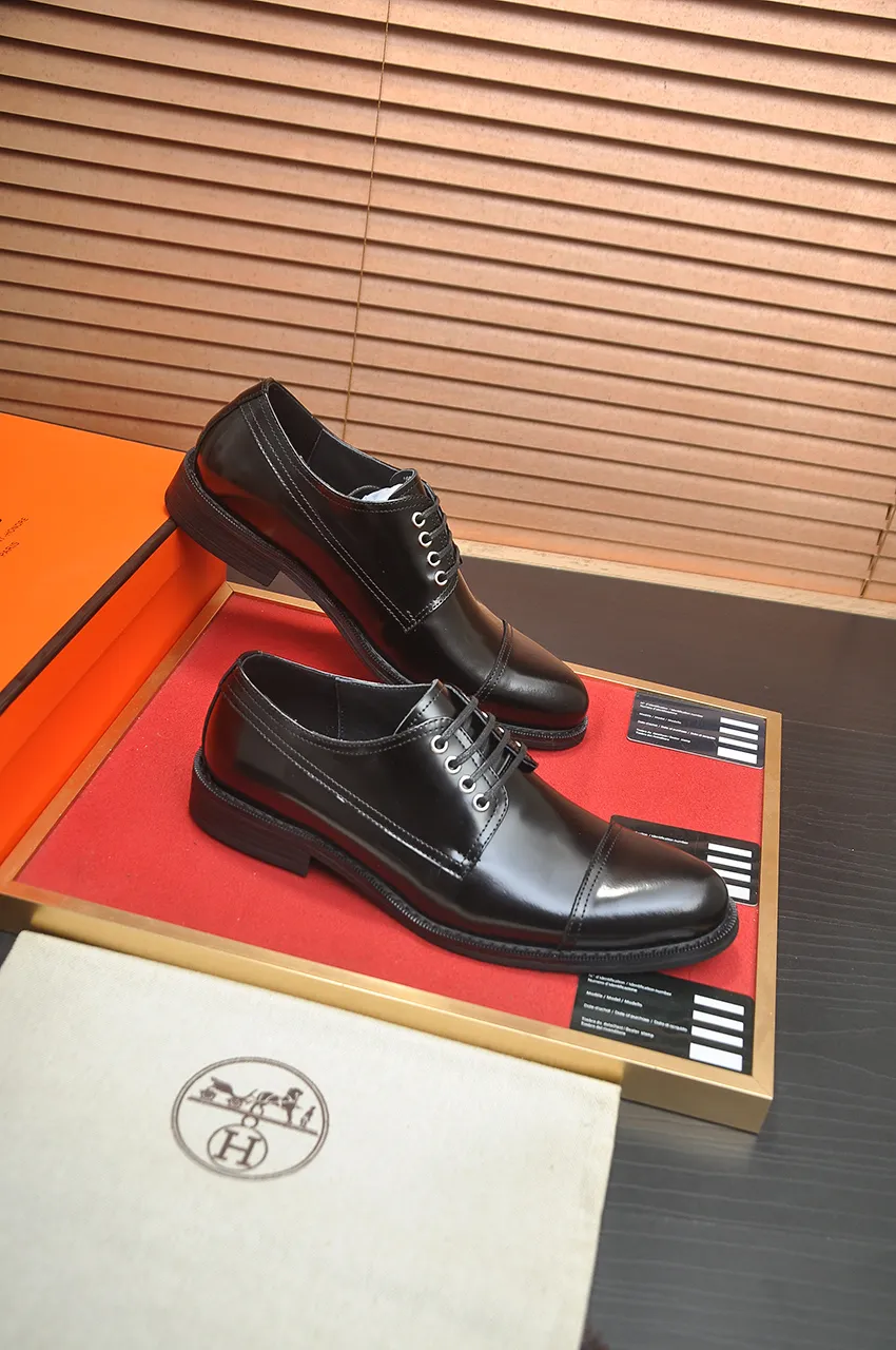 Men's shoes💰540💶[HERMES] (cowhide lining)🍀Italian top luxury🍀He does not pursue novel styles and gorgeous colors, but attracts the favor of successful men with his flawless, elegant and classic style. Formal leather shoes This very comfortable, simple and stable style allows you to easily match any style! The pattern is absolutely 1:1 refined from the original case, and we strive for excellence in materials, imported cowhide + cowhide lining💪💪💪extraordinary texture👍! .Code number: 39-45 (45 customized)